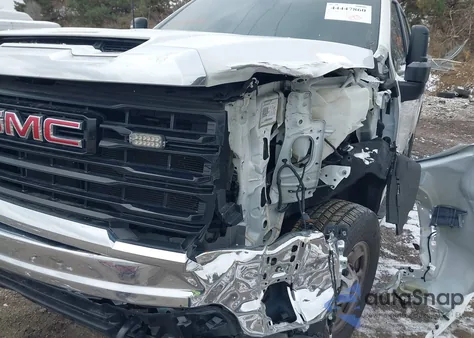 2024 GMC Sierra 2500Hd 4Wd Long Bed Pro from USA, damaged, VIN 1GT19LE7XRF302360